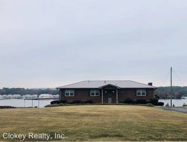 Main picture of 112 Lakeshore Dr