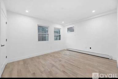 Main picture of 3552 Mc Owen Ave