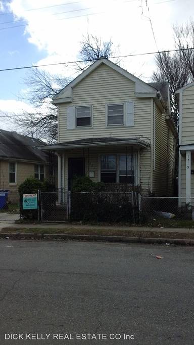 Main picture of 1521 Vine St