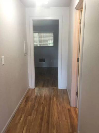 Main picture of 101 SW 119th St