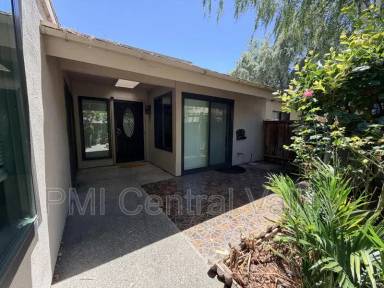Main picture of 3440 W Benjamin Holt Dr