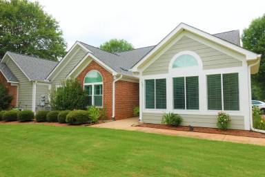 Main picture of 303 Heritage Club Dr