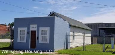 Main picture of 439 10th St W