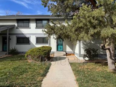 Main picture of 8881 Yukon St
