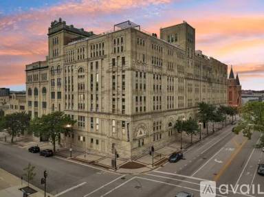 Main picture of The Blatz Condominiums