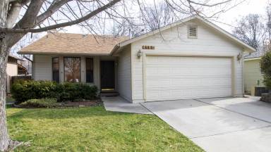 Main picture of 4180 N Esten Pl