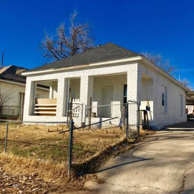 Main picture of 1315 NW 7th St
