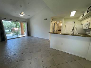 Main picture of 1170 Wildwood Lakes Blvd