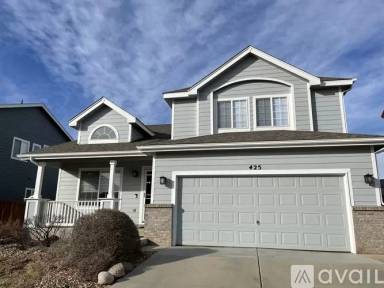 Main picture of 425 Short Dr