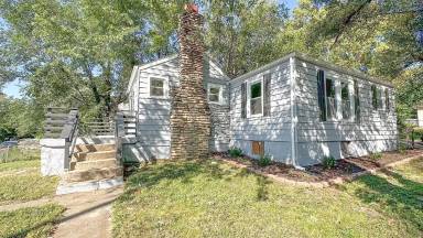 Main picture of 8149 Wayne Ave
