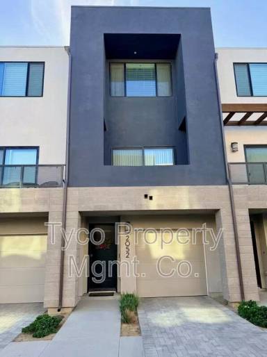 Main picture of 2052 Vela Ln