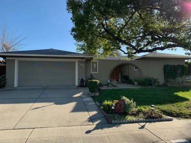 Main picture of 1431 Vancouver Way