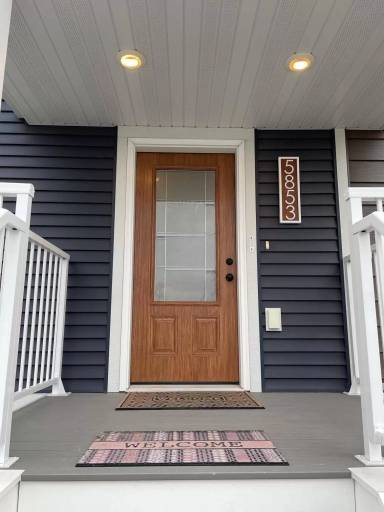 Main picture of 5853 41st St S