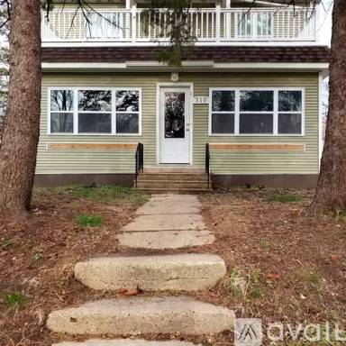 Main picture of 310 4th Ave SE