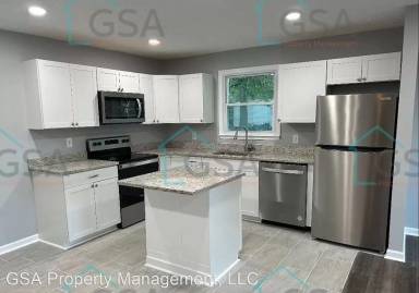 Main picture of 204 Idlewild Ave