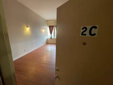 Main picture of 41 Academy St