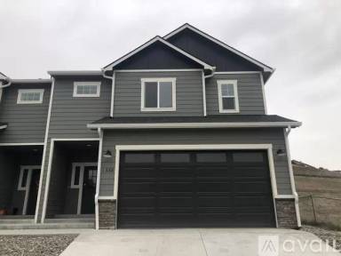 Main picture of 1338 SW Center St