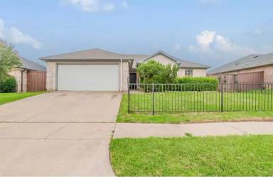 Main picture of 904 Havenbrook Dr