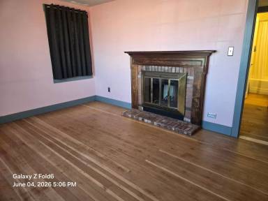 Main picture of 19 Taylor Ave