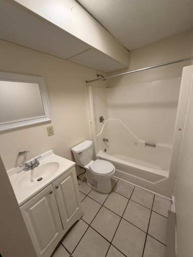 Main picture of 123 W 7th Ave 11 - 11