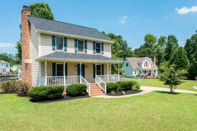 Main picture of 408 Hunters Ridge Dr