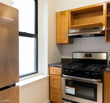 Main picture of 586 Prospect Pl