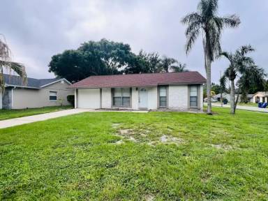 Main picture of 7020 Wentworth Way