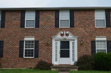 Main picture of 101 Brian Ln