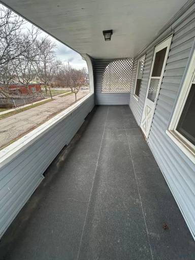 Main picture of 4067 E 143rd St