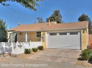 Main picture of 28344 Cole Pl