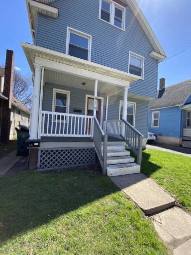 Main picture of 816 Goodman St S