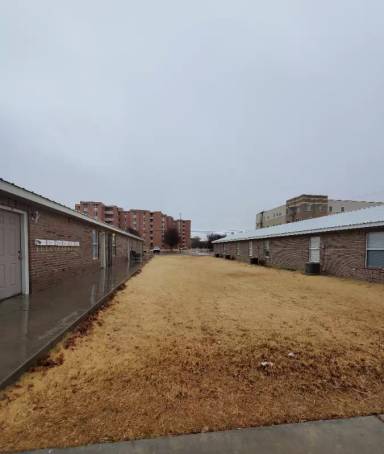 Main picture of 2613 2nd Ave