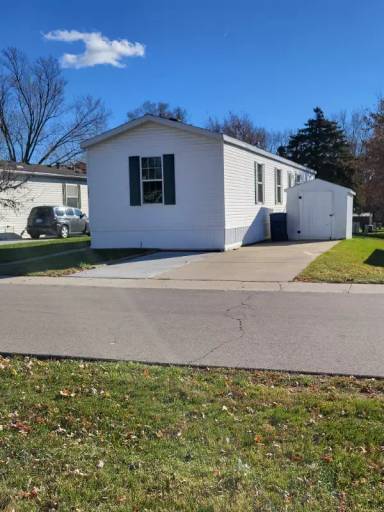 Main picture of 1874 Armstrong Blvd
