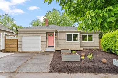 Main picture of 8567 N Burr Ave