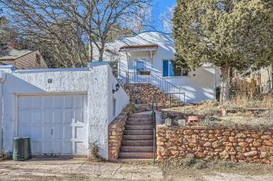 Main picture of 312 Pilot Knob Ave