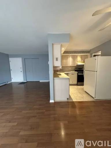Main picture of 10323 Mayfield Ave