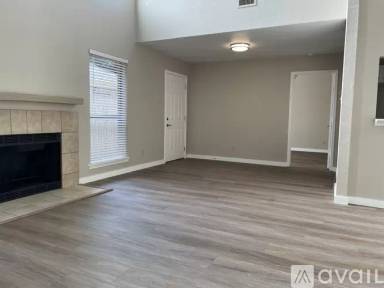 Main picture of 1261 W Hudgins St