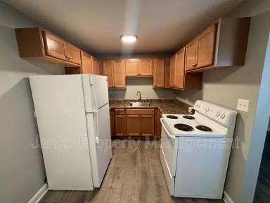 Main picture of 2123 119th St