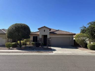 Main picture of 17416 N 170th Ln