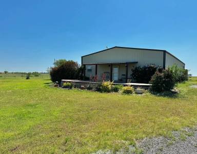 Main picture of 1751 NW 197th St