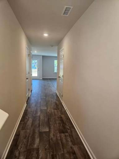 Main picture of 188 Seymour Village Dr