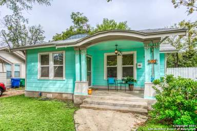 Main picture of 803 W Lynwood Ave