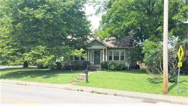 Main picture of 800 Porter Rd