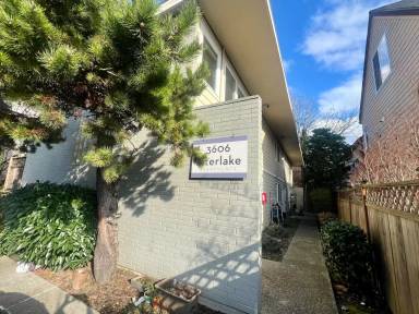 Main picture of 3606 Interlake Ave N