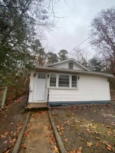 Main picture of 63 Gentian St