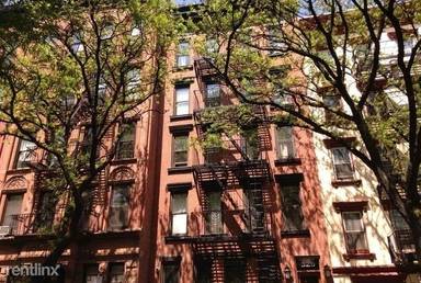 Main picture of 325 E 10th St