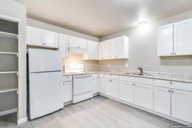 Main picture of Apple Blossom Ridge Apartments