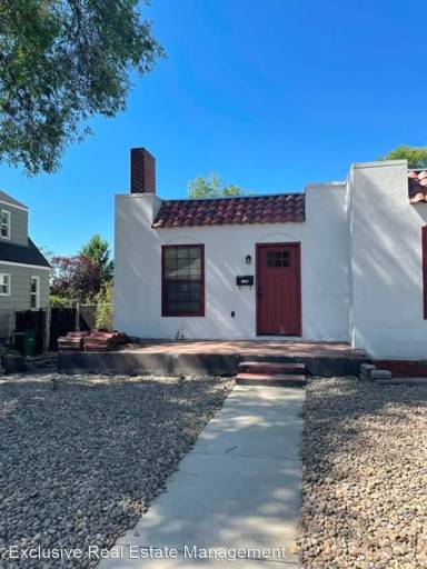 Main picture of 1040 N Eldorado Ave