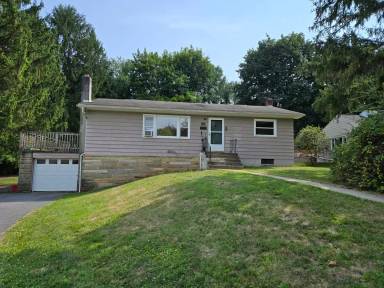 Main picture of 228 Fry Dr