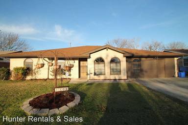 Main picture of 1306 Phyllis Dr